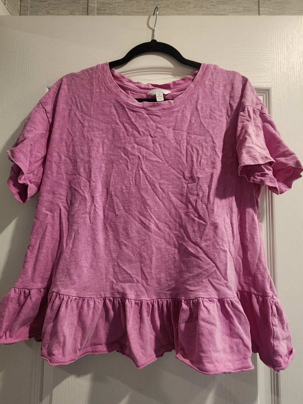 Time and Tru Pink Ruffle-Hem Short Sleeve Blouse XL Euc